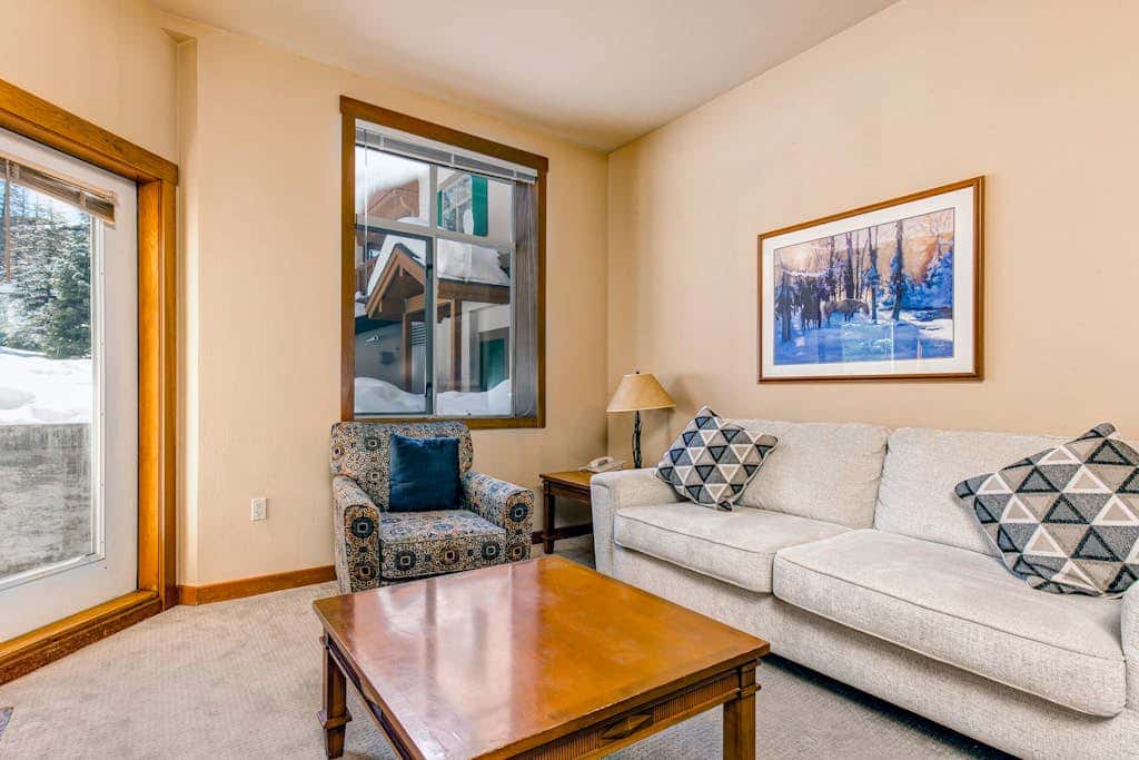 Ski-in - ski-out Powderhorn Condo with Shared Hot Tubs, a Pool & Gym at Club Solitude