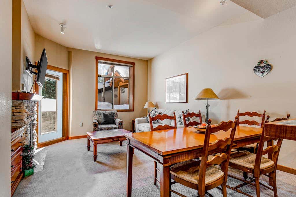 Ski-in - ski-out Powderhorn Condo with Shared Hot Tubs, a Pool & Gym at Club Solitude
