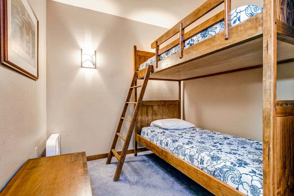 Ski-in - ski-out Powderhorn Condo with Shared Hot Tubs, a Pool & Gym at Club Solitude