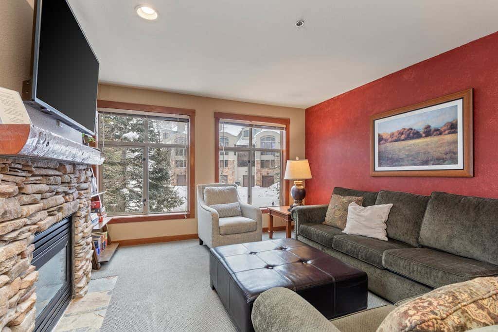 Ski-in - ski-out condo with access to Club Solitude - pools, hot tubs, & more