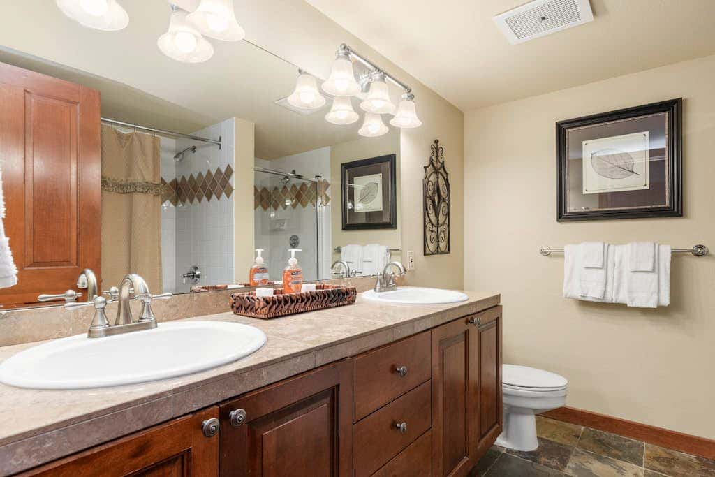 Ski-in - ski-out condo with access to Club Solitude - pools, hot tubs, & more