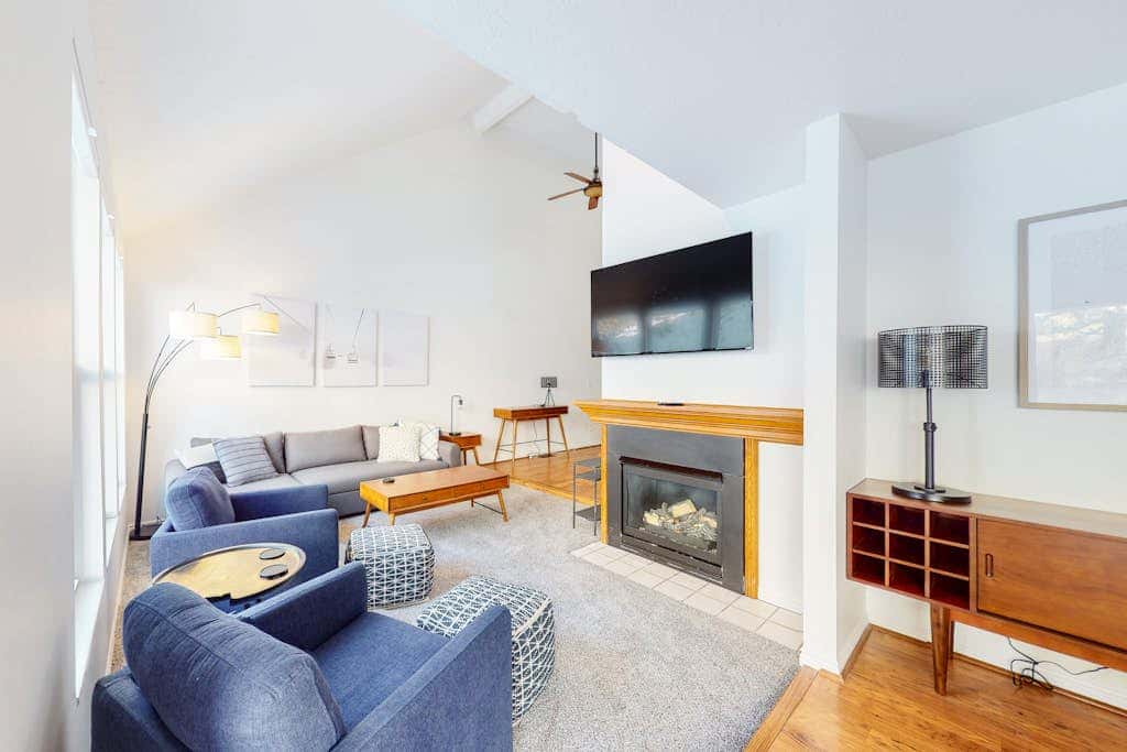 Stylish Ski Retreat with  a Gas Fireplace, Fast WiFi, Private Hot Tub, & Patio