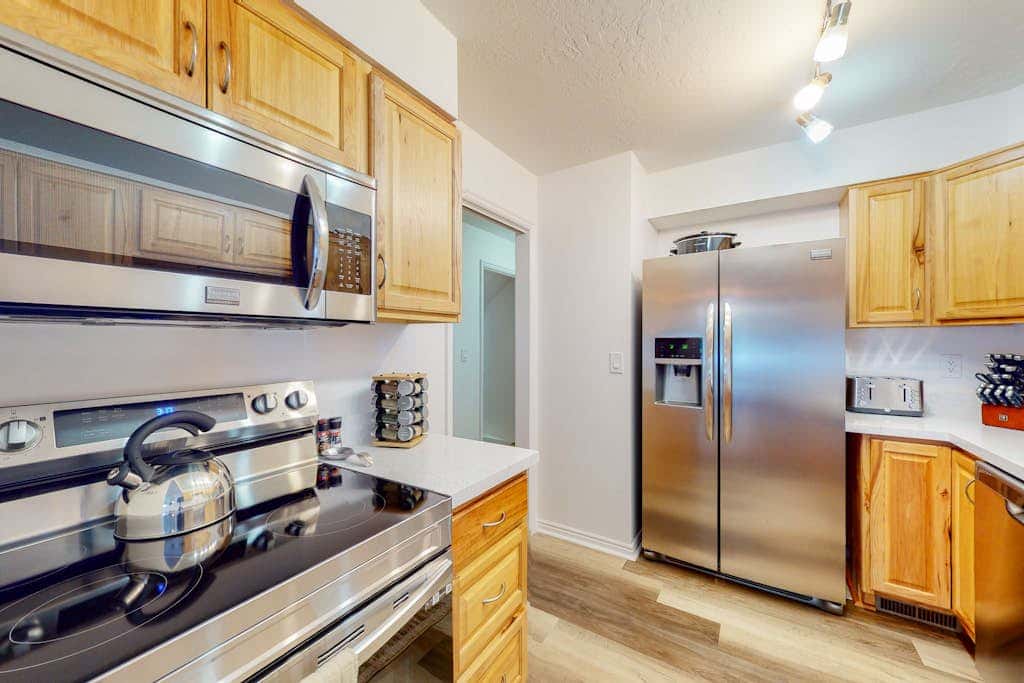 Stylish Ski Retreat with  a Gas Fireplace, Fast WiFi, Private Hot Tub, & Patio