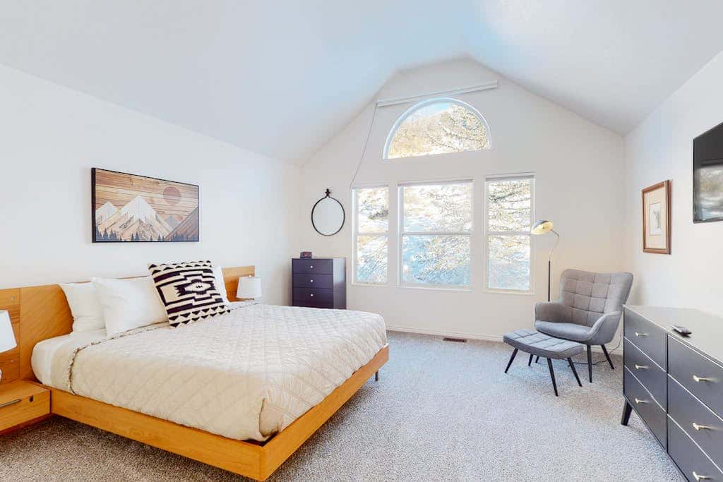 Stylish Ski Retreat with  a Gas Fireplace, Fast WiFi, Private Hot Tub, & Patio