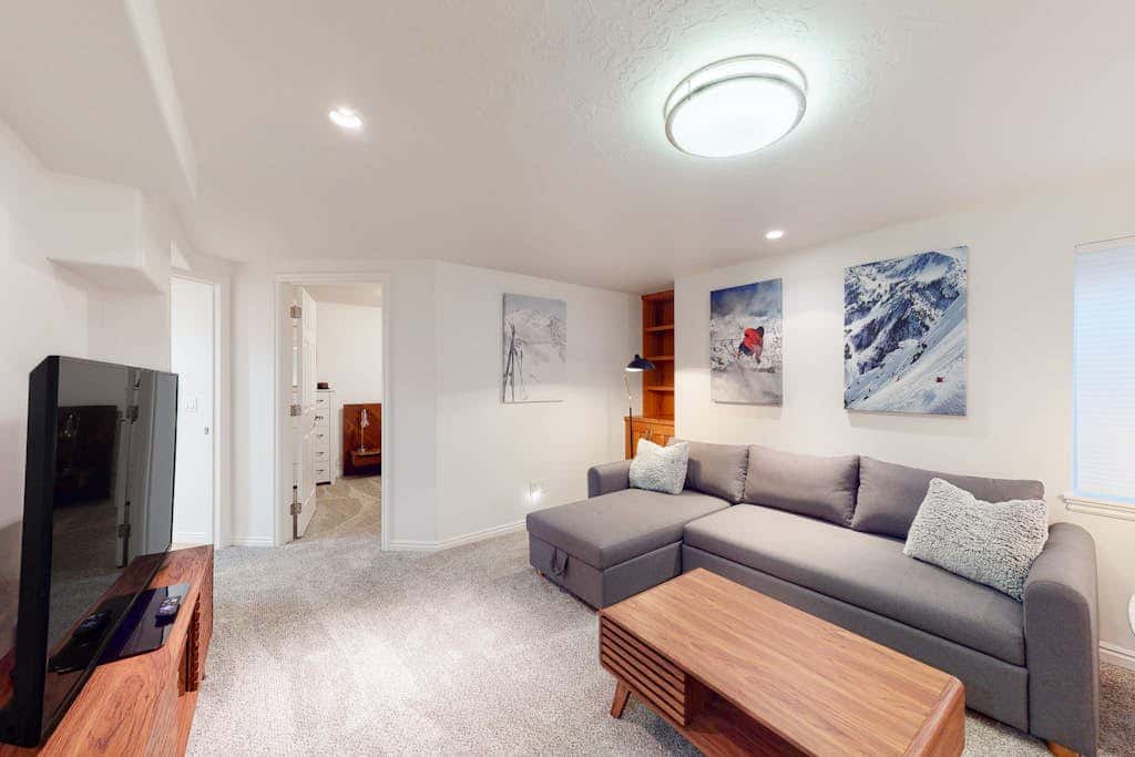 Stylish Ski Retreat with  a Gas Fireplace, Fast WiFi, Private Hot Tub, & Patio
