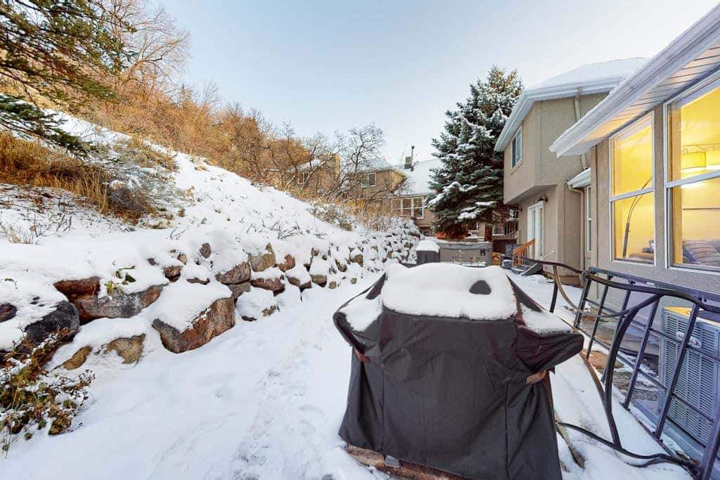 Stylish Ski Retreat with  a Gas Fireplace, Fast WiFi, Private Hot Tub, & Patio
