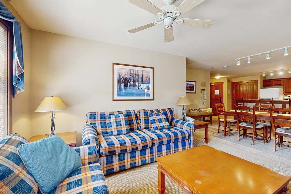 Ski-In/Out Condo with Mountain Views & Resort Amenities
