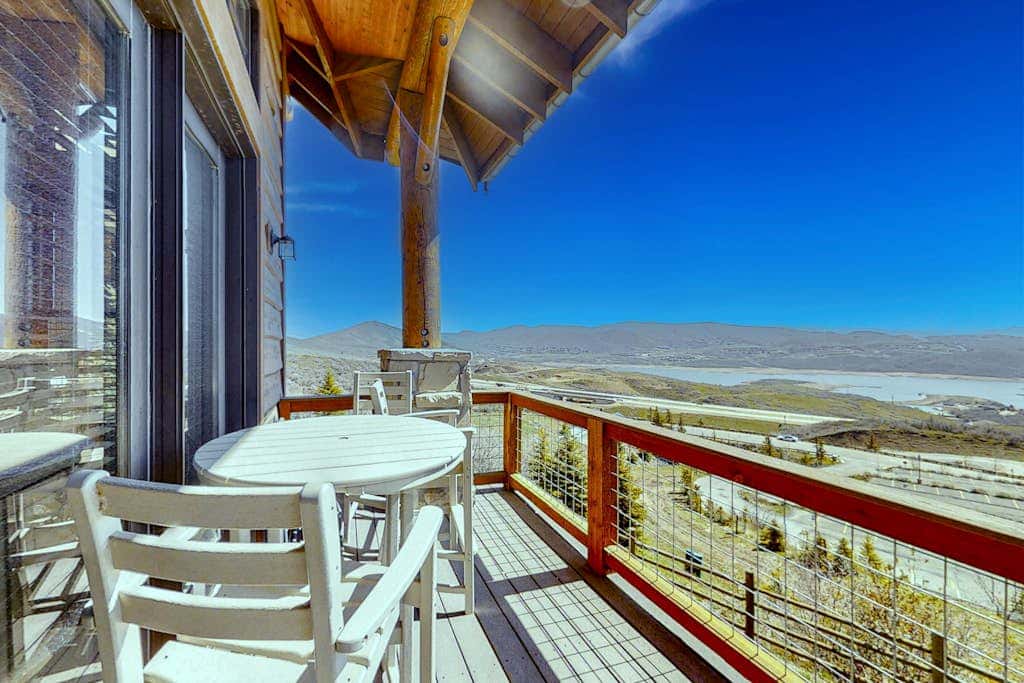 ski-in - ski-out Deer Valley - Jordanelle family lodge with private hot tub