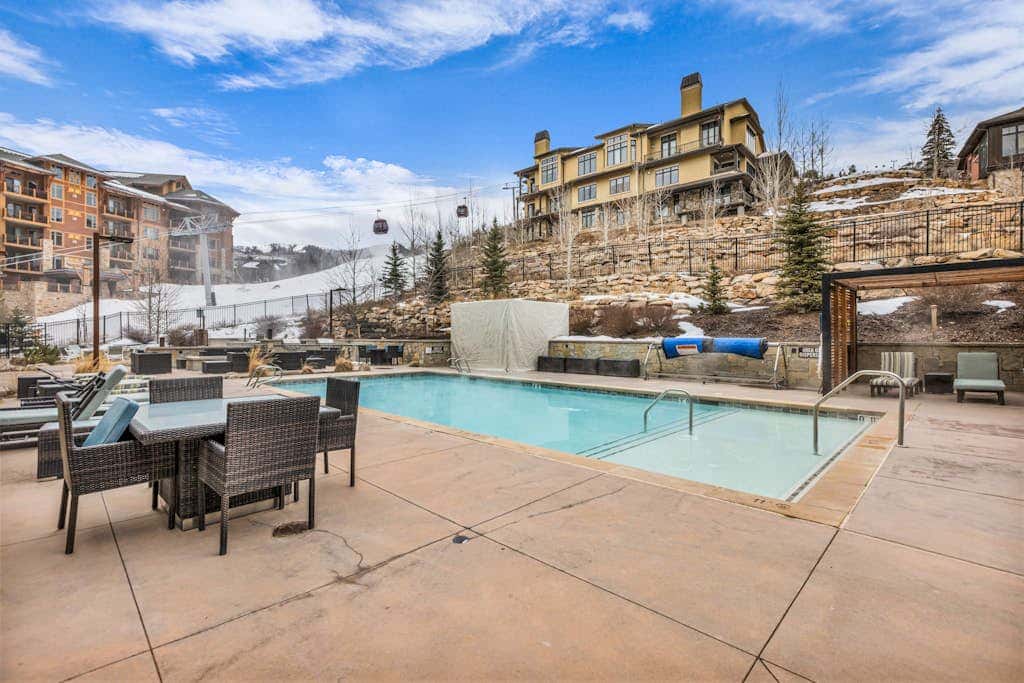 Ski-In, Ski-Out Dream - Resort Pool & Hot Tub, Luxe Amenities & Modern Flair