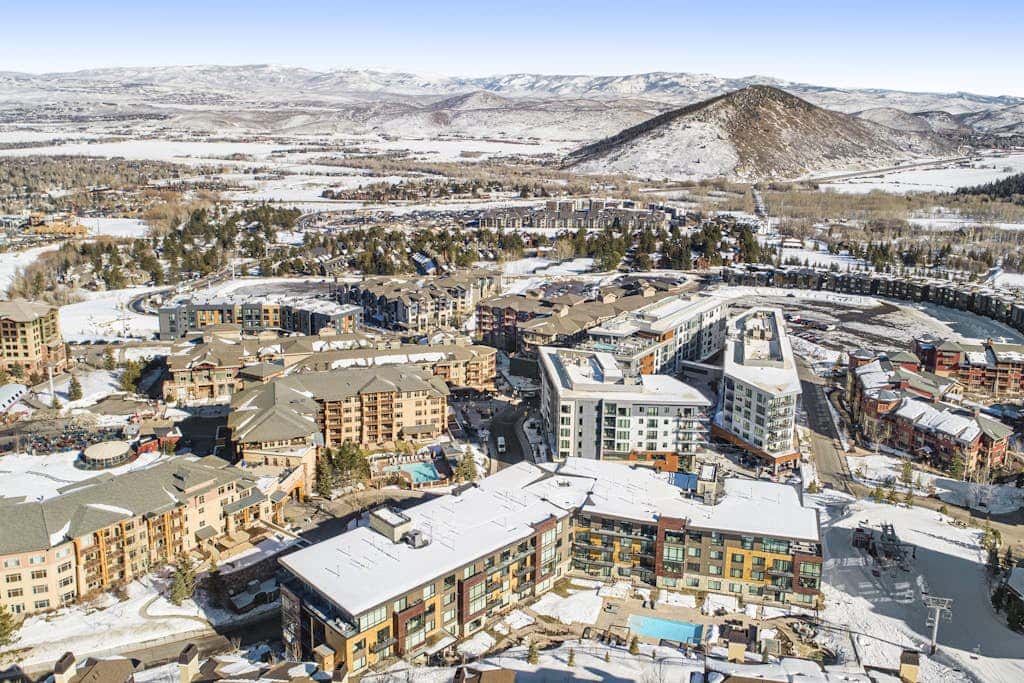 Ski-In, Ski-Out Dream - Resort Pool & Hot Tub, Luxe Amenities & Modern Flair