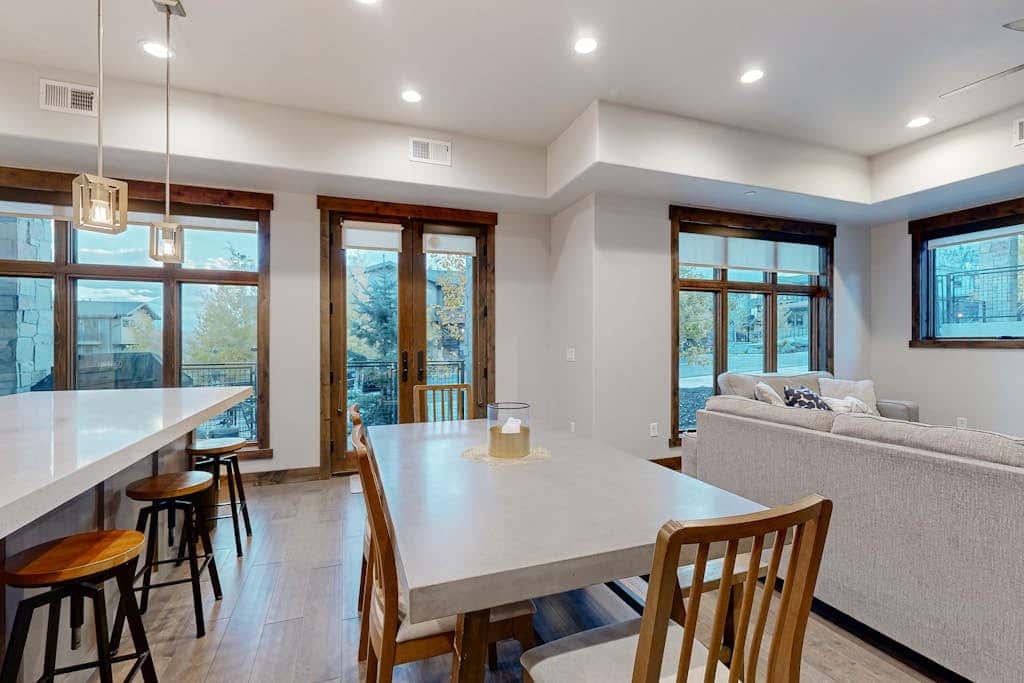 Brand-New Home w/ Outdoor Heated Pool & Hot Tub - Just Minutes to Slopes