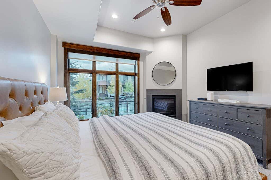 Brand-New Home w/ Outdoor Heated Pool & Hot Tub - Just Minutes to Slopes