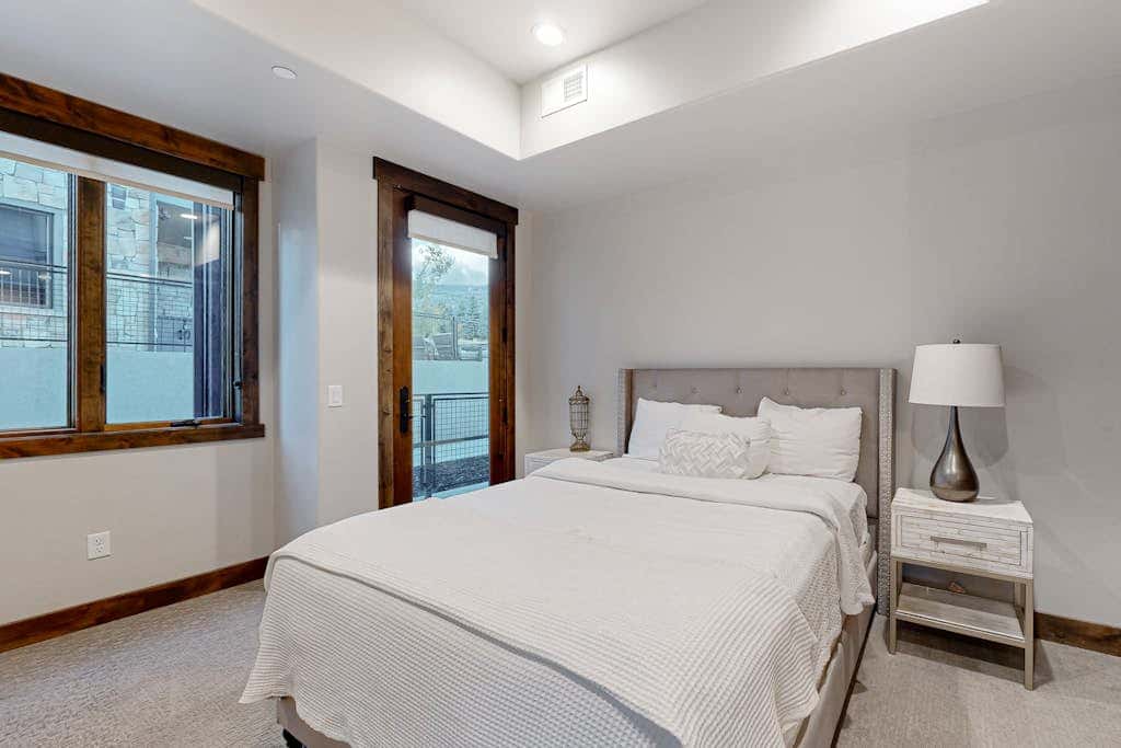 Brand-New Home w/ Outdoor Heated Pool & Hot Tub - Just Minutes to Slopes