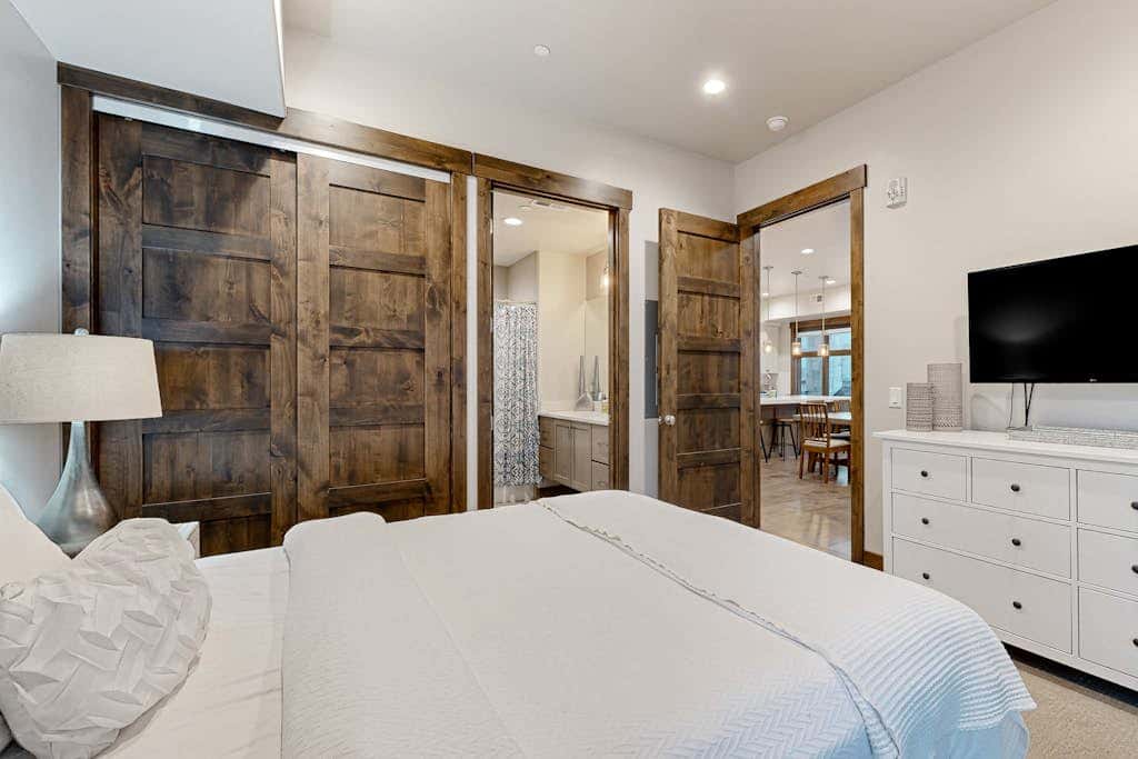 Brand-New Home w/ Outdoor Heated Pool & Hot Tub - Just Minutes to Slopes