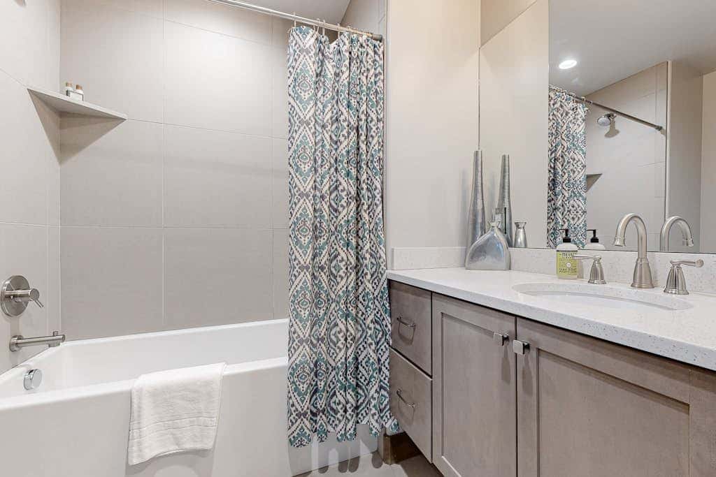 Brand-New Home w/ Outdoor Heated Pool & Hot Tub - Just Minutes to Slopes