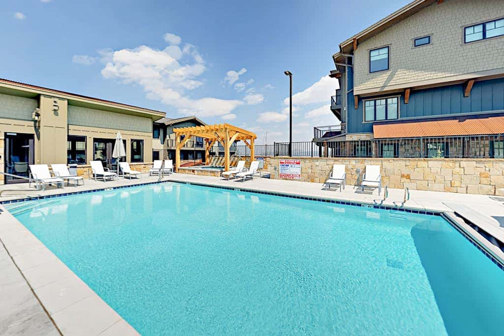 Brand-New Home w/ Outdoor Heated Pool & Hot Tub - Just Minutes to Slopes