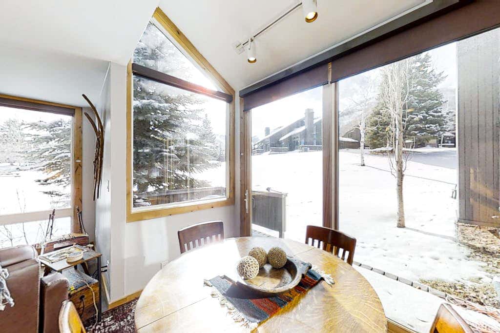 Remodeled mountainside home with outdoor heated pool & hot tub - walk everywhere