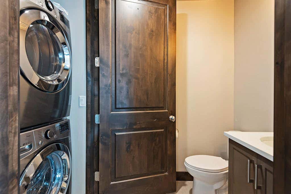 Enchanting resort condo with mountain views, hot tub, & pool - walk to lifts