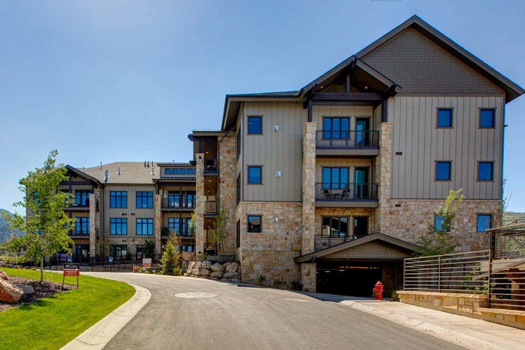 Enchanting resort condo with mountain views, hot tub, & pool - walk to lifts