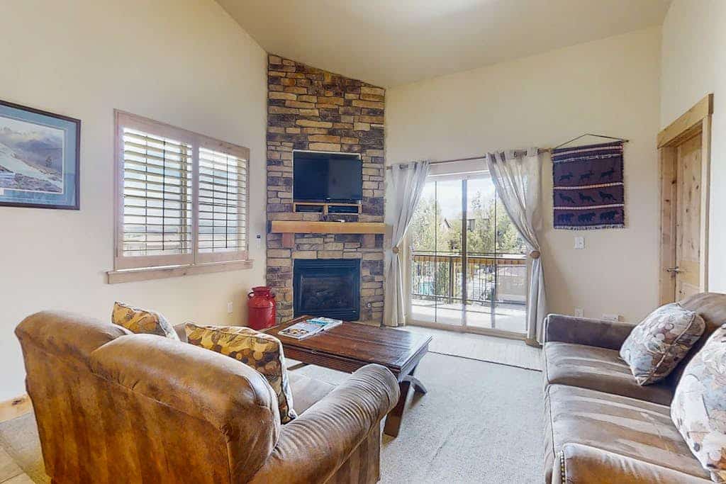 Bear Hollow Village Townhouse with  Community Pool - Ski the Slopes