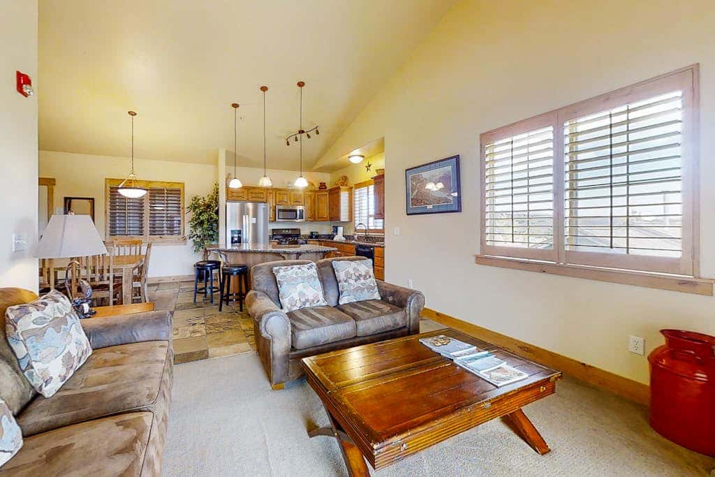 Bear Hollow Village Townhouse with  Community Pool - Ski the Slopes