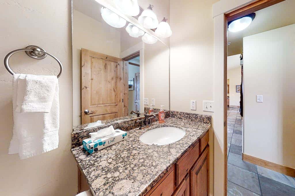 Bear Hollow Village Townhouse with  Community Pool - Ski the Slopes