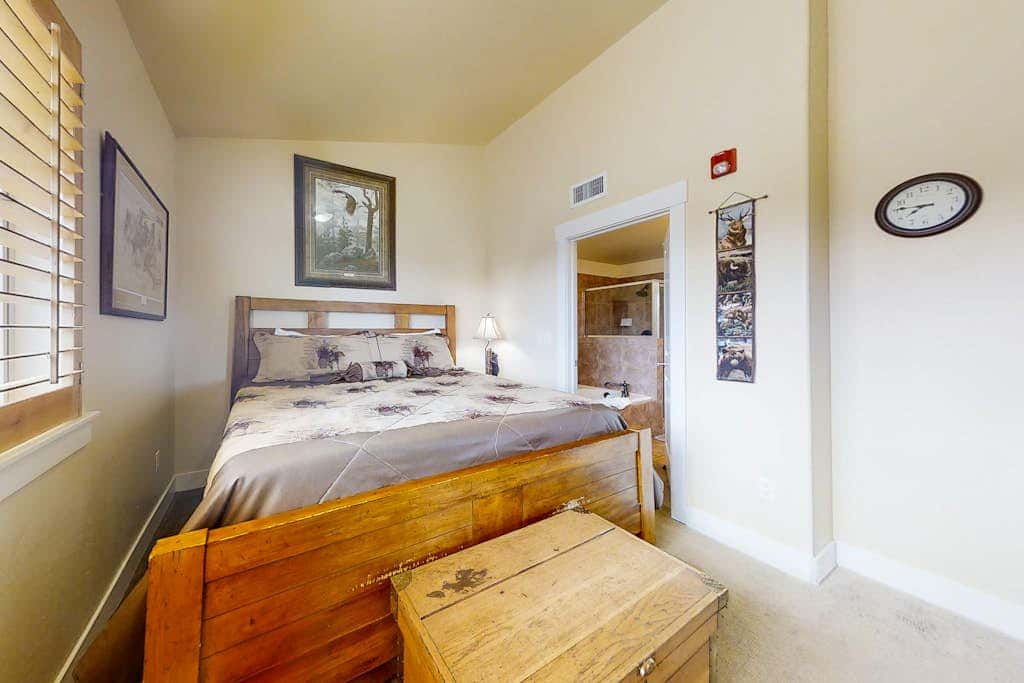 Bear Hollow Village Townhouse with  Community Pool - Ski the Slopes