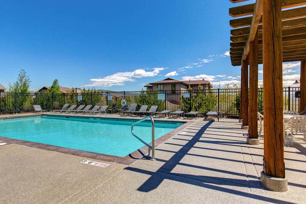 Bear Hollow Village Townhouse with  Community Pool - Ski the Slopes