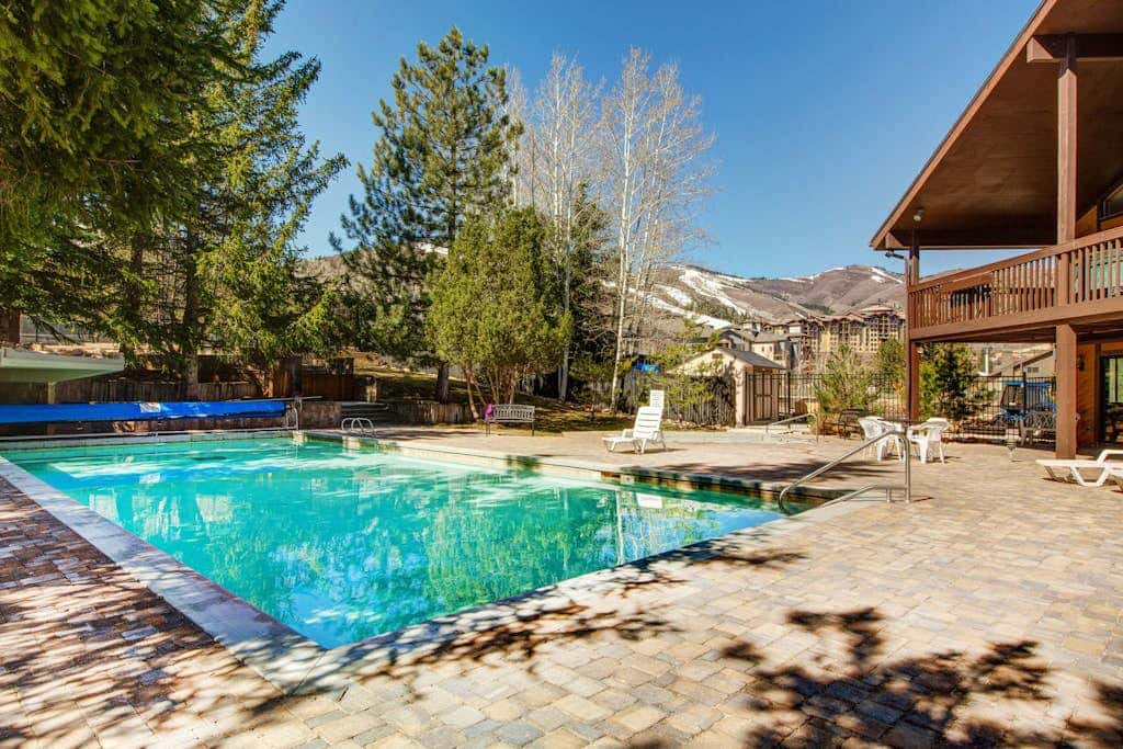At the Base of Canyons Resort Spacious and Spectacular - Sleeps 10