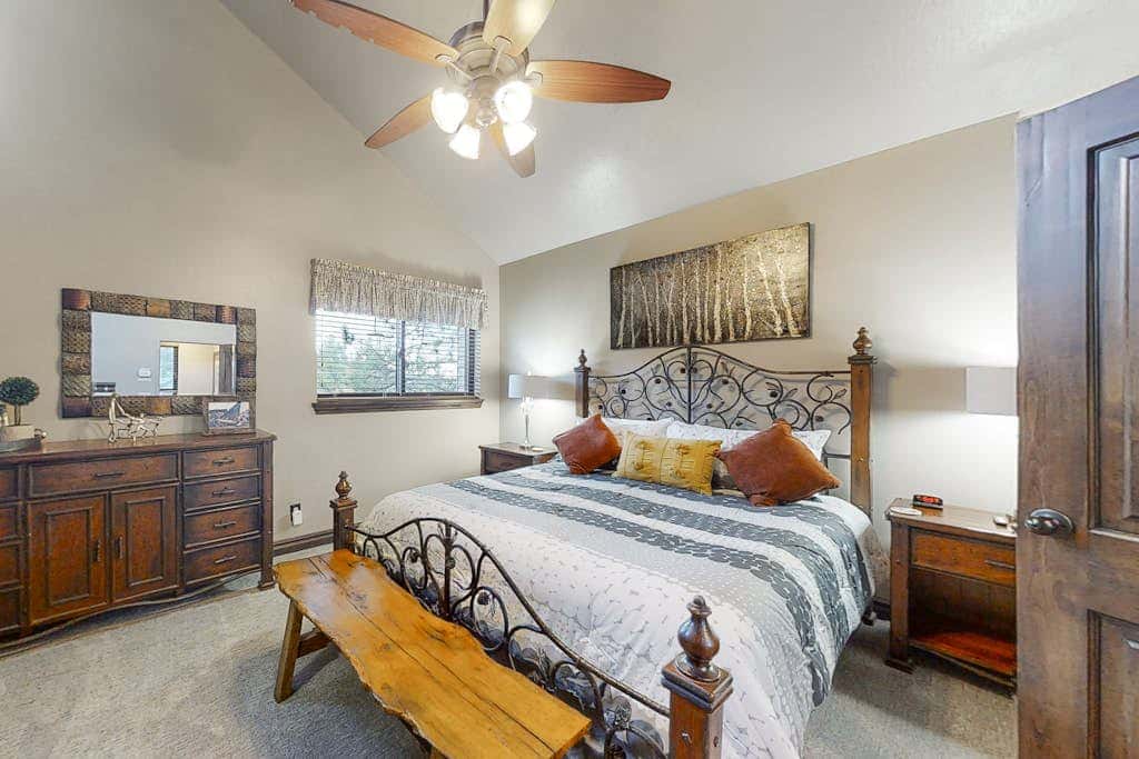 At the Base of Canyons Resort Spacious and Spectacular - Sleeps 10