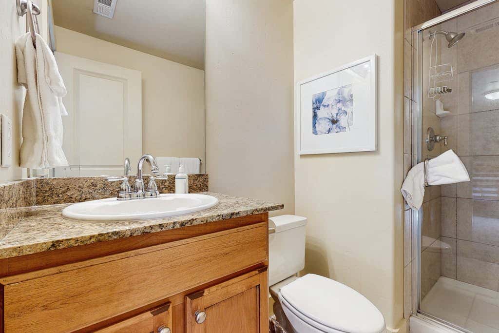 Bear Hollow Townhome with Private Hot Tub & EV Charger