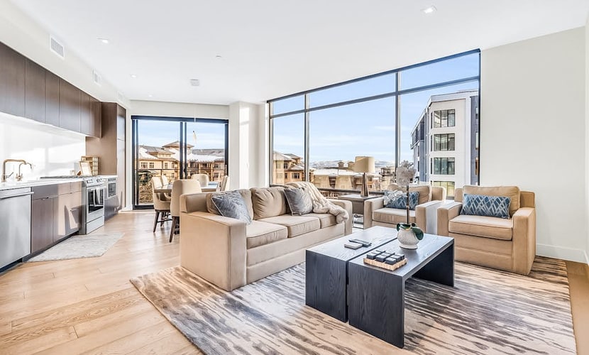 Premier Ski-In/Ski-Out Luxury All-Suite with Stunning Views, Heated Pool, Hot Tubs & Fitness Center