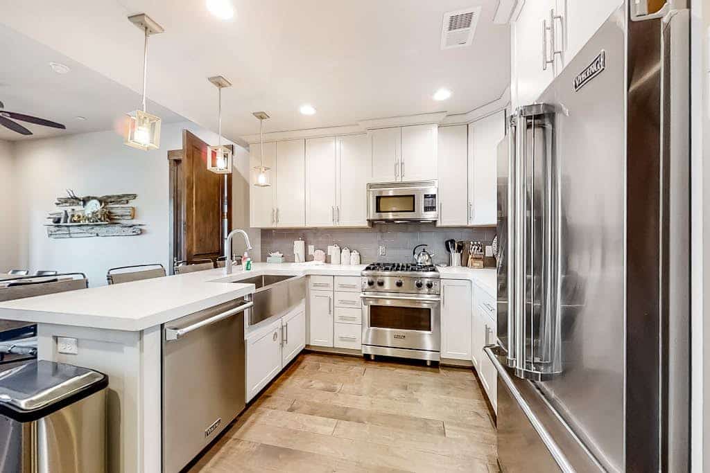 Blackstone Residence 1-B at Canyons Cabriolet Lift