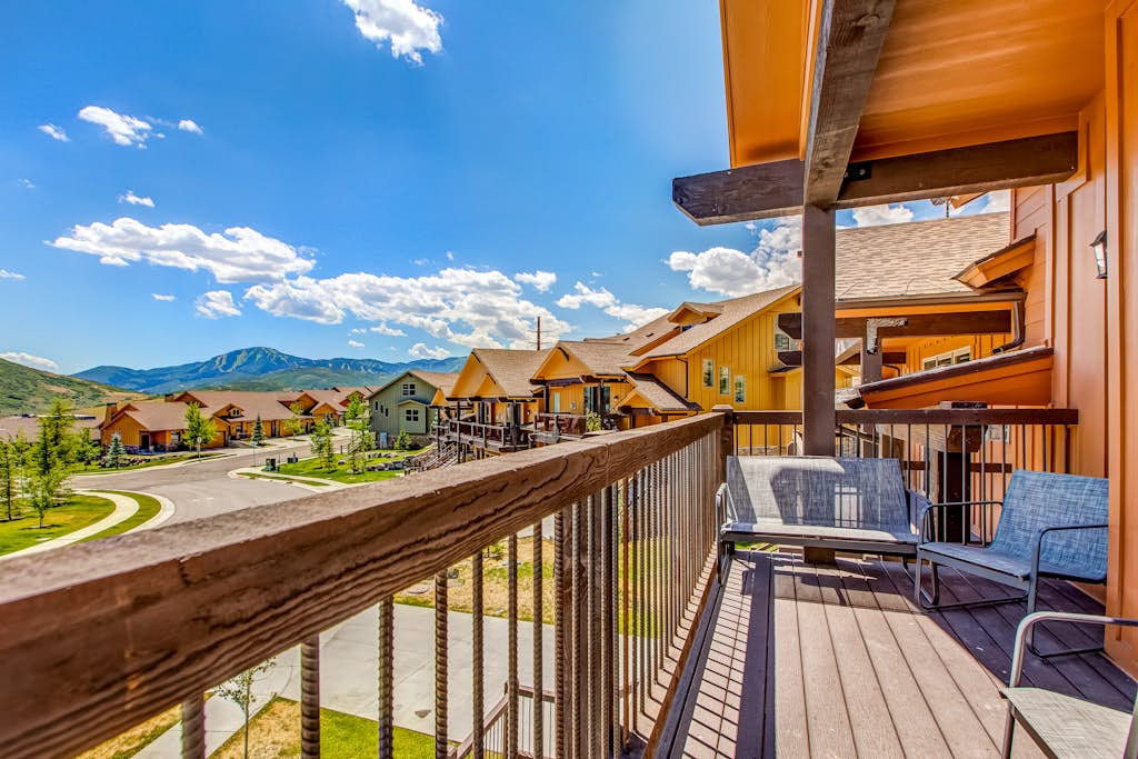 Stunning dog-friendly mountain condo with hot tub, gas grill, & AC