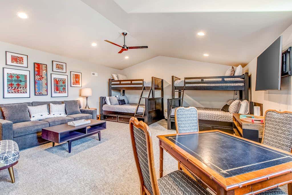 Stunning dog-friendly mountain condo with hot tub, gas grill, & AC