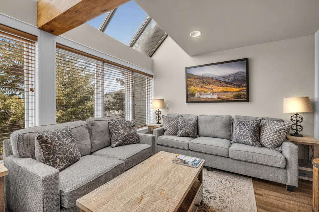 SKI-IN/SKI-OUT at Park City Mountain Resort ~ The Lodges #260