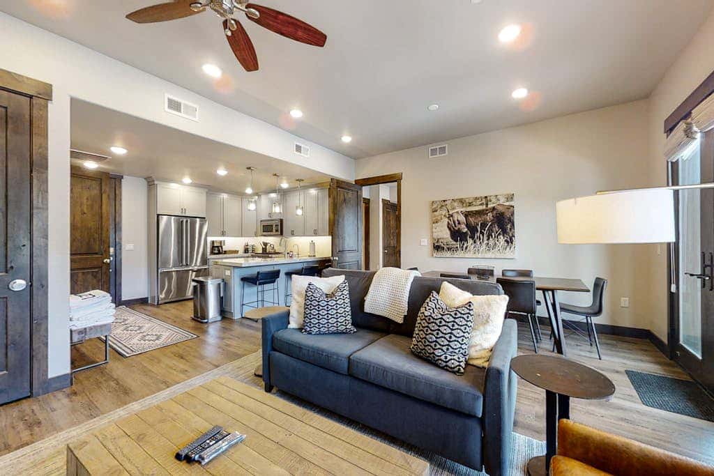 Stylish Blackstone Retreat | Heated Pool & Hot Tub | Walk to Cabriolet Lift