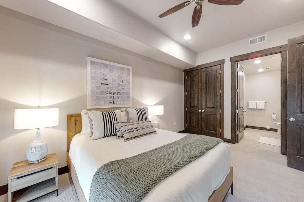 Stylish Blackstone Retreat | Heated Pool & Hot Tub | Walk to Cabriolet Lift