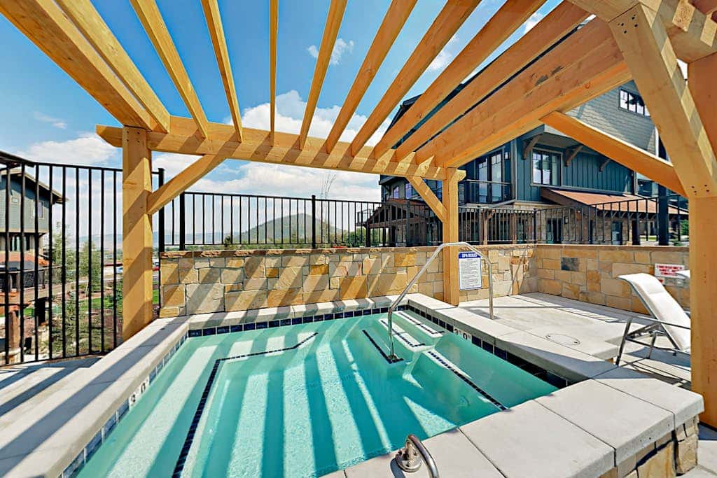 Stylish Blackstone Retreat | Heated Pool & Hot Tub | Walk to Cabriolet Lift