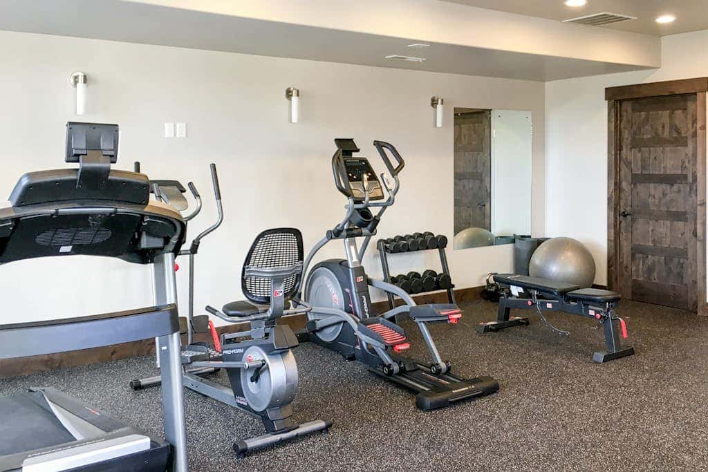 Stylish Blackstone Retreat | Heated Pool & Hot Tub | Walk to Cabriolet Lift