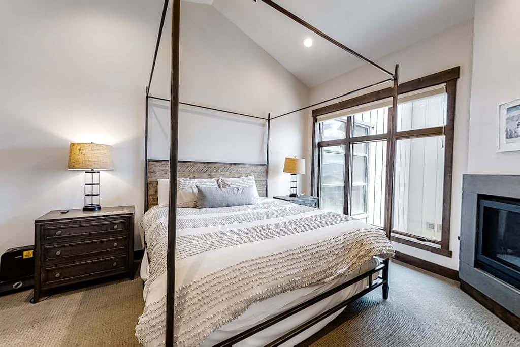 Stylish New-Build Condo | 2 Suites, Pool & Hot Tub | Walk to Cabriolet Lift
