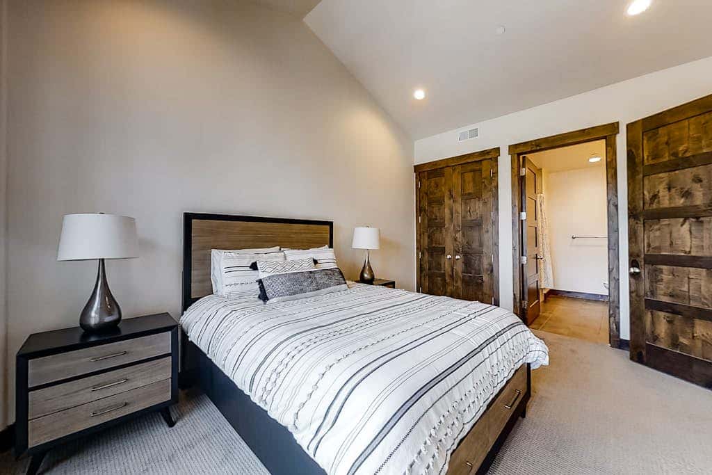 Stylish New-Build Condo | 2 Suites, Pool & Hot Tub | Walk to Cabriolet Lift