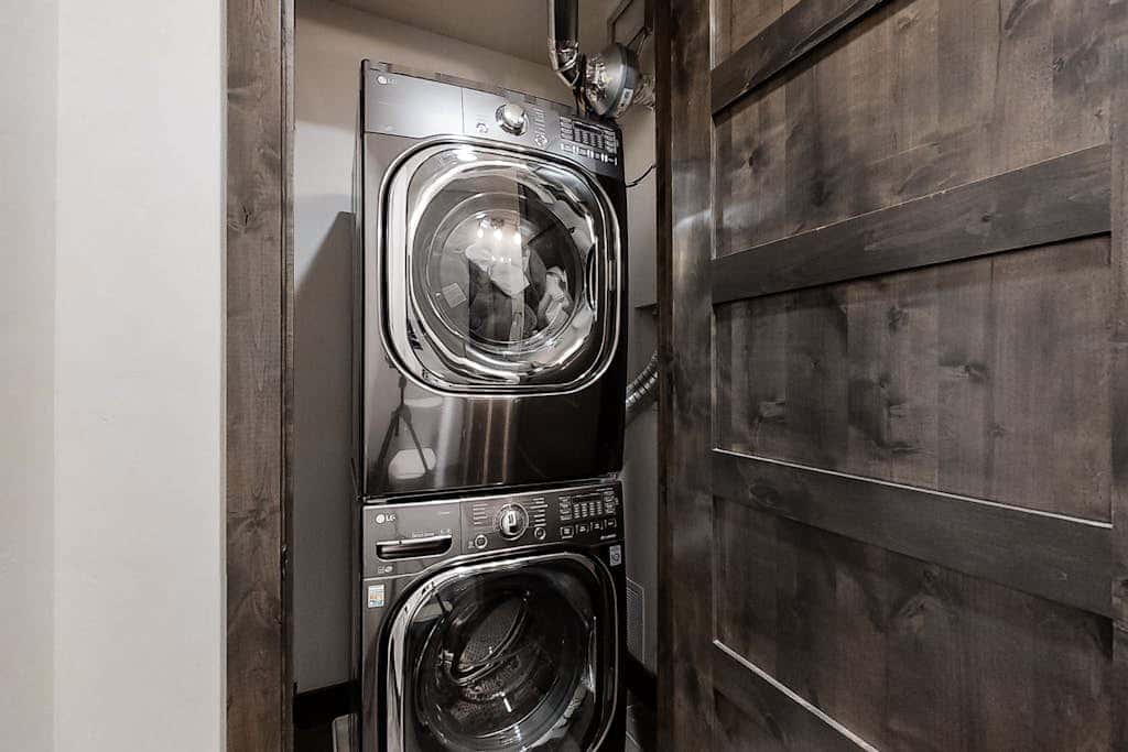 Stylish New-Build Condo | 2 Suites, Pool & Hot Tub | Walk to Cabriolet Lift