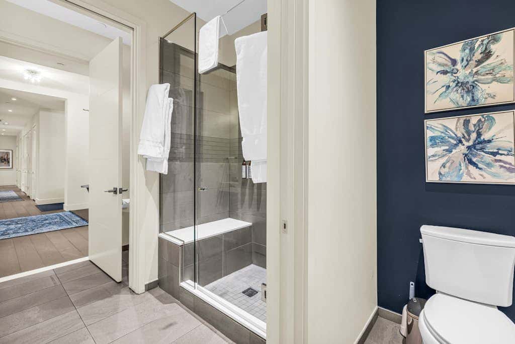 Exclusive ski-in - ski-out Penthouse with Balcony & Gorgeous Slope Views