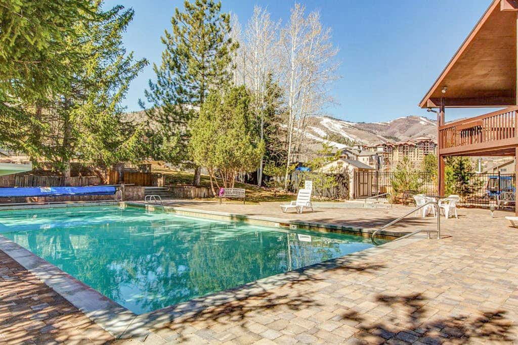 Spacious all-suite home at the base of The Canyons Resort