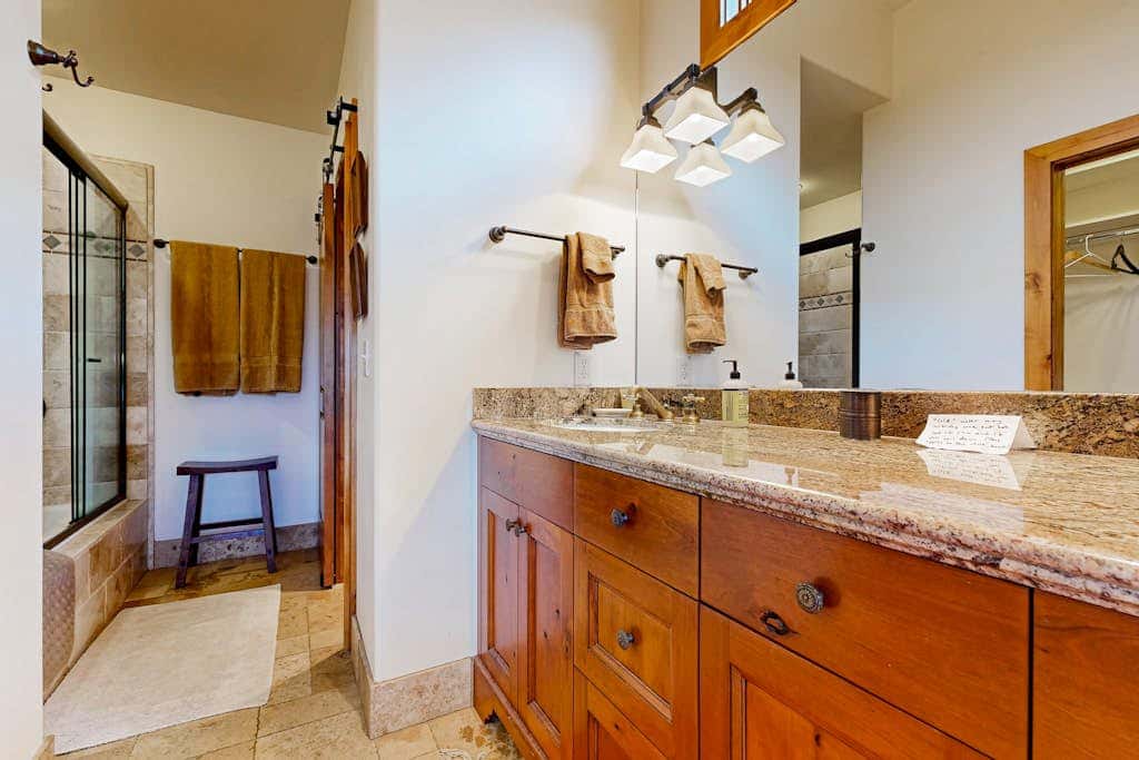Ski-In, Ski-Out on Park City's 'Gold Coast' - Private Hot Tub - Walk to Dining