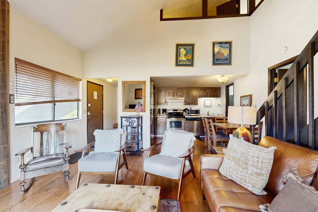Ski Lodge-Inspired Condo with two lofts plus Shared Pools, Hot Tubs, & Tennis