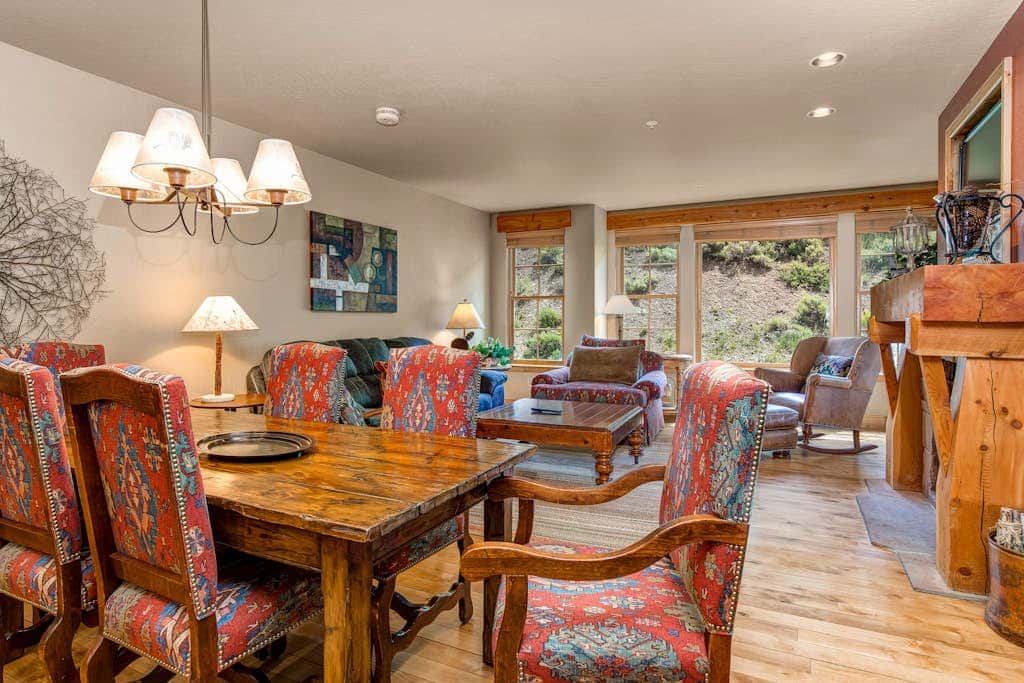 Superbly located, Elegant, Serene Deer Valley accommodations