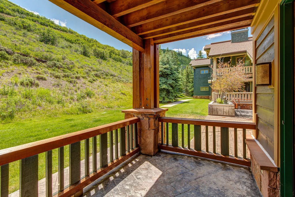 Superbly located, Elegant, Serene Deer Valley accommodations