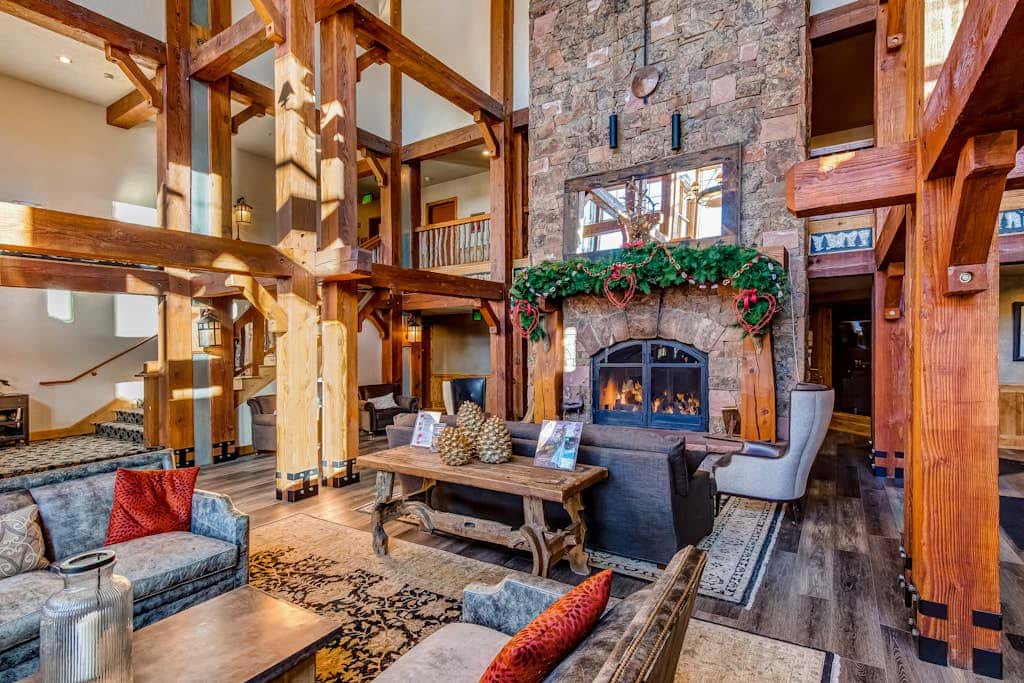 Superbly located, Elegant, Serene Deer Valley accommodations